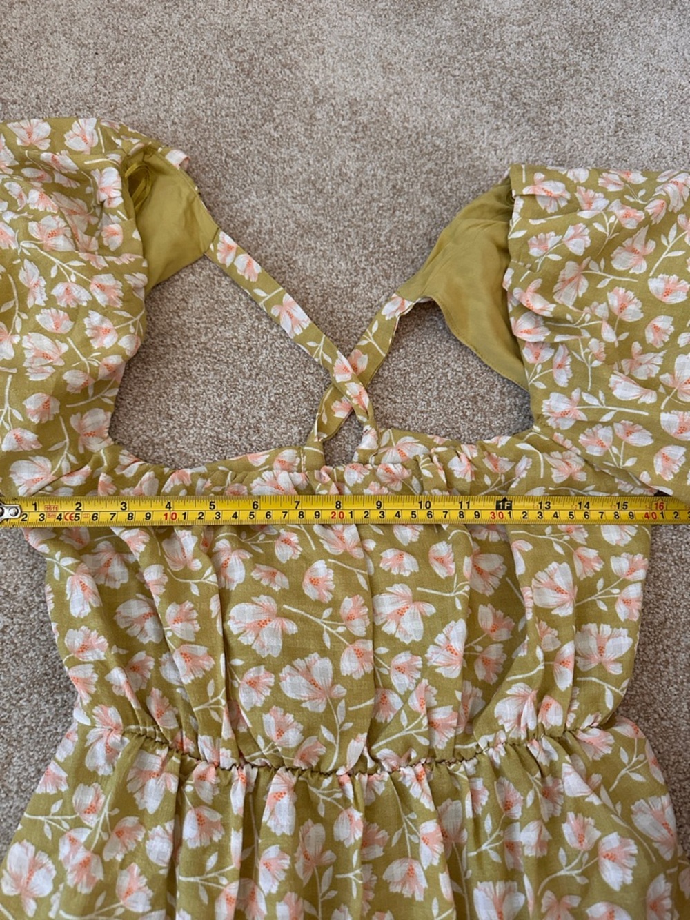 ASTR The Label Floral Midi Dress Green Pink Puff Sleeve Tie Back Size Large - Picture 12 of 14